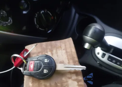 2015 Nissan Versa Note Sv из США, поврежденный, VIN 3N1CE2CP3FL424662